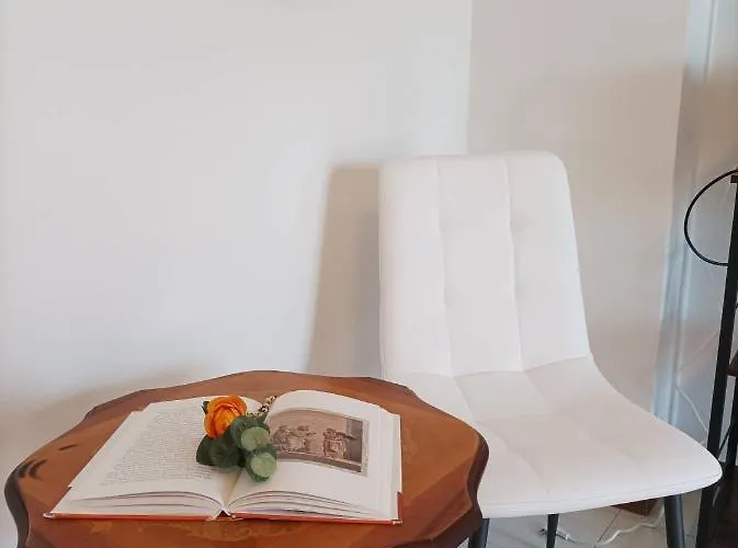 Rossoarancio Bed & Breakfast 3*